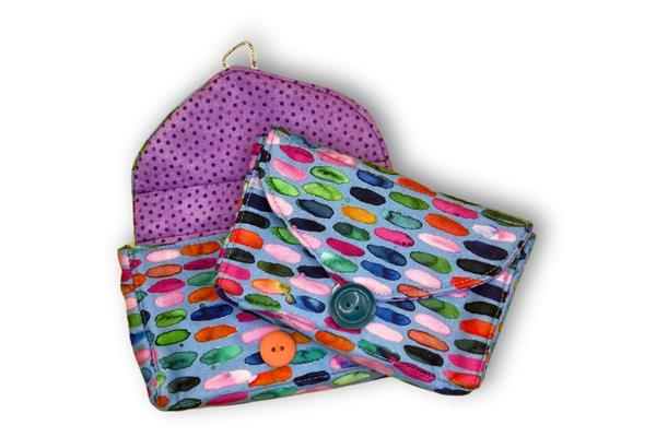 Bright Pouch